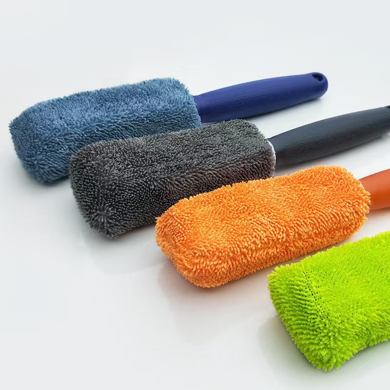 Twisted Loop Wheel Brush